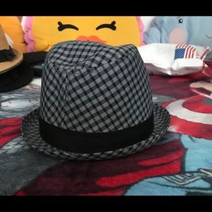 Penguin Fedora